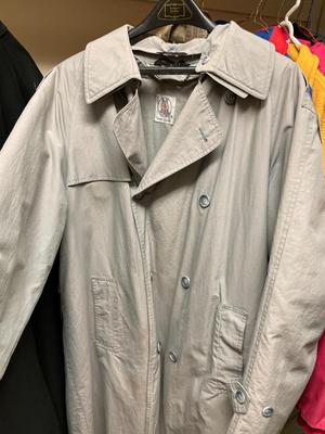 Men’s & Ladies jackets (sizes L-XL)