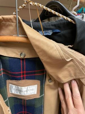 Men’s & Ladies jackets (sizes L-XL)