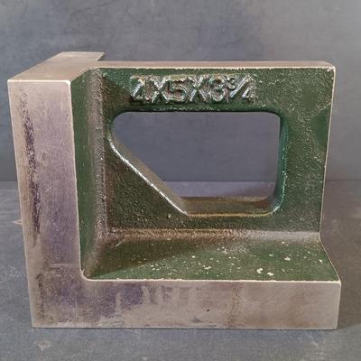 LOT 275: Right Angle Iron (4"x5"x3-3/4"), 6lbs Anvil, Vintage Dremel Moto-Tool & More