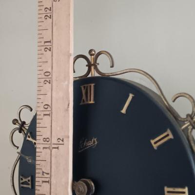 LOT 276: Schatz Elexacta Queen Anne Swinging Wall Clock