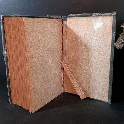 LOT 279: Personal Memoirs of Ulysses S. Grant 1885 Volumes I & II with Altsheler's The Star of Gettysburg 1915