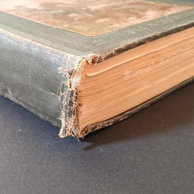 LOT 279: Personal Memoirs of Ulysses S. Grant 1885 Volumes I & II with Altsheler's The Star of Gettysburg 1915
