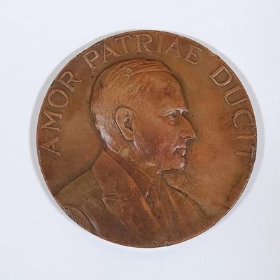 LOT 280: Set of (9) Metal Medallions- FDR, Calvin Coolidge, Warren Harding & More