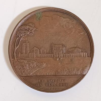 LOT 287: Set of (8) Metal Medallions- Arrival of the English Army in Egypt, Boston, Mass. Evacuation Day & More