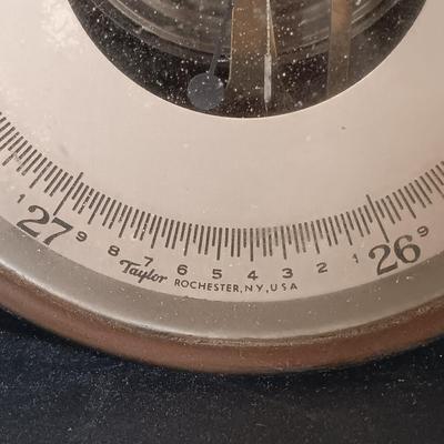 LOT 292: Abbeon Relative Humidity and Temp Indicator w/ Barigo and Taylor Barometers