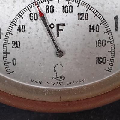 LOT 292: Abbeon Relative Humidity and Temp Indicator w/ Barigo and Taylor Barometers