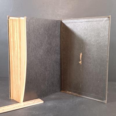 LOT 294: Privately Printed 1930 Casanova's Memoirs and The Adventures of King Pausole w/ The Collected Works of Pierre Louÿs 1932