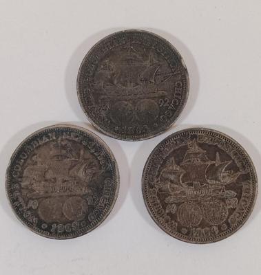LOT 334: Set of (3) Columbian Exposition Half Dollars