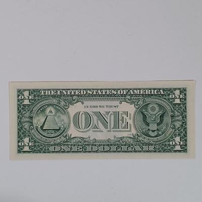 LOT 340: 1862 Richmond, Virginia Confederate Note with $2 Bill silver certificate + more L@@K at repeating serial numbers !