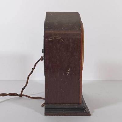 LOT 341: Vintage General Electric and Seth Thomas Mantle Clocks