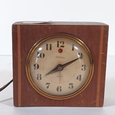 LOT 342: Set of (4) Vintage Telechron and Ingraham Clocks