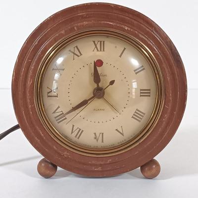 LOT 342: Set of (4) Vintage Telechron and Ingraham Clocks