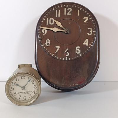 LOT 343: Wallace Electric Wall Clock & Minneapolis 77 8-Day Clock
