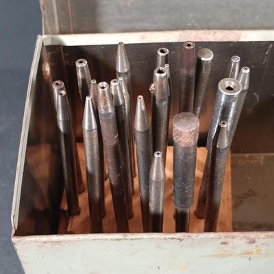 LOT 346: Clockmakers Clock Movement Test Stand w/ Staking Tool Set