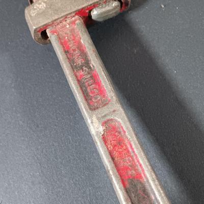 LOT 350: Collection of Vintage Tools