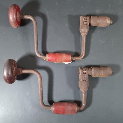 LOT 350: Collection of Vintage Tools