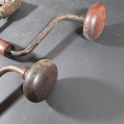 LOT 350: Collection of Vintage Tools