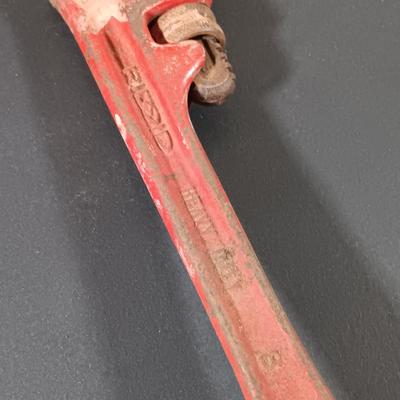 LOT 350: Collection of Vintage Tools