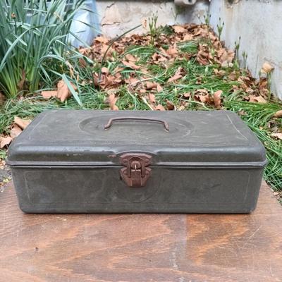 LOT 408: Collection of Untested Vintage Tools and Tool Boxes