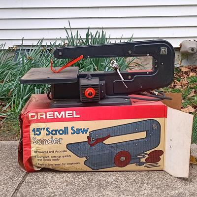 LOT 410: Vintage Dremel Moto-Shop 571-5 15" Scroll Saw Sander