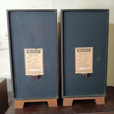 LOT 416: Fisher RA-135 Cabinet, CA-59 Stereo Amplifier, FM-54 Tuner and MT-35(C) Turntable w/ Panasonic and Fisher Speakers