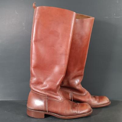 LOT 420: Vintage Harley Davidson 95354 Leather Boots, Gimbels French-Made Elastomere Leather Riding Boots & Double-H Leatger Engineer...