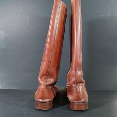 LOT 420: Vintage Harley Davidson 95354 Leather Boots, Gimbels French-Made Elastomere Leather Riding Boots & Double-H Leatger Engineer...