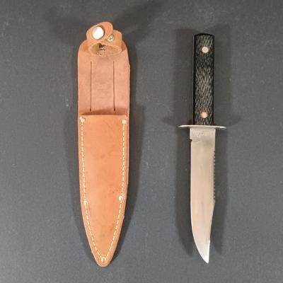 LOT 422: Western W10 Hatchet with Imperial Fixed Blade Knife