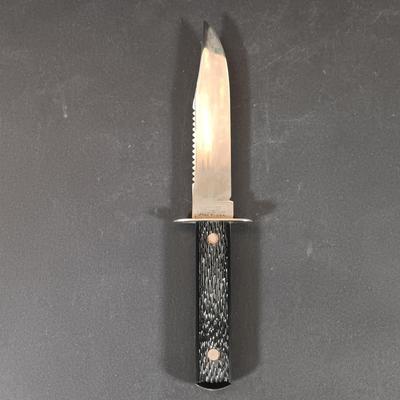 LOT 422: Western W10 Hatchet with Imperial Fixed Blade Knife