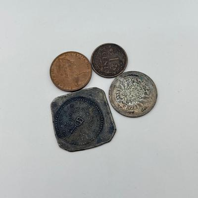 LOT 498J: Assorted Foreign Coins