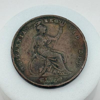 LOT 504J: Antique 1853 Bronze Queen Victoria British Penny