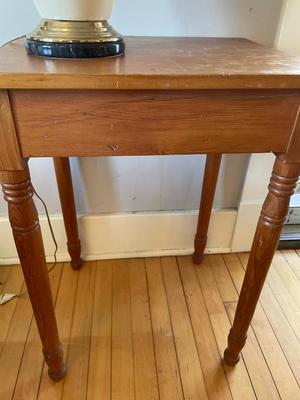 Table & lamp
