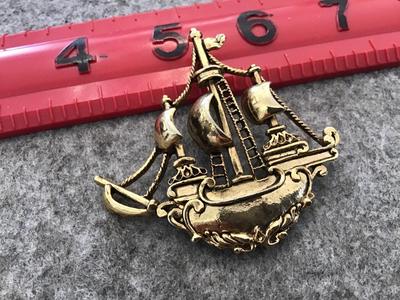 Vintage Galleon Ship Brooch