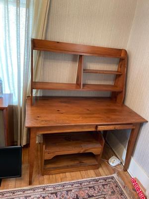 Desk, hutch & rolling shelf