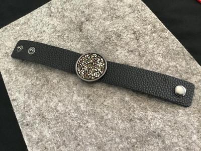 Druzzy Leather Type Snap Bracelet
