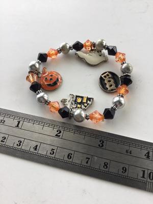 Halloween charm stretchy bracelet