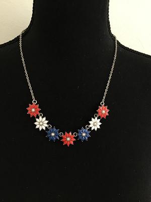 Fourth July Fashion Necklace Daisy