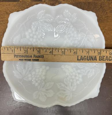 Vintage Anchor Hocking Grape Design Pedestal Milk Glass 8.5" Centerpiece Dish