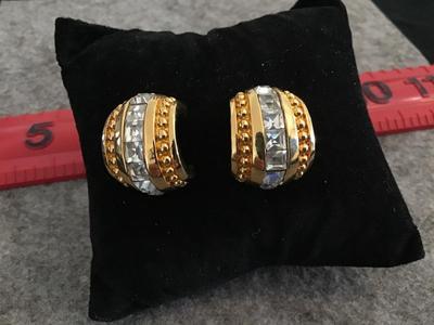 Swarovski Crystal Chunky Half Hoop