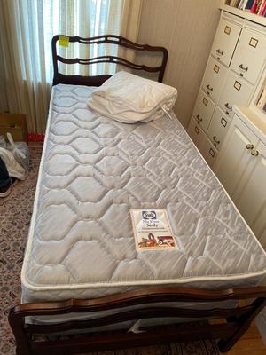 Twin bed