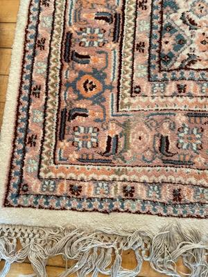 Area rug