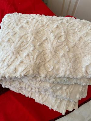 Kenwood Ramcrest wool blanket & chenille twin bedspread