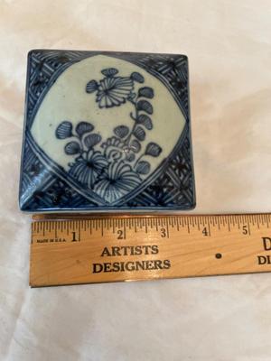 Antique Chinese Blue Porcelain Trinket Box
