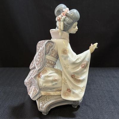 Lladro “Kyioko” & “Turtle Dove” Figurines (O-HS)