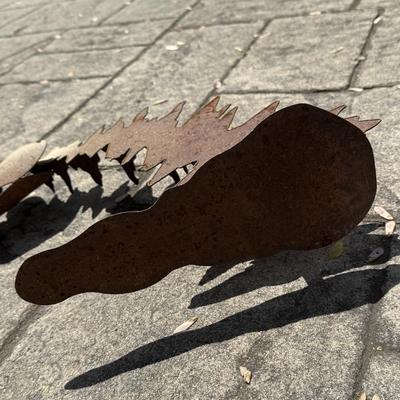 Rusty Metal Garden Art (G-HS)