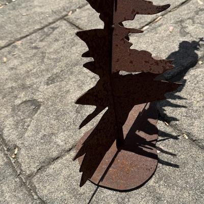 Rusty Metal Garden Art (G-HS)