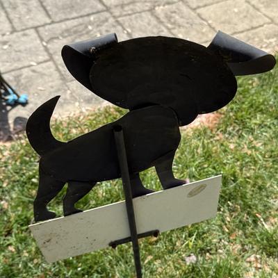 Colorful Whimsical Garden Decor (G-HS)
