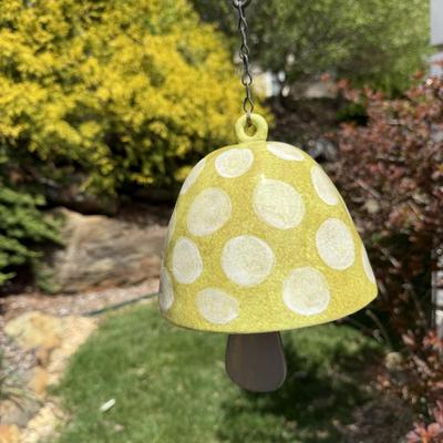 Colorful Whimsical Garden Decor (G-HS)