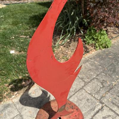 Funky Creature Yard Sculpture (G-HS)