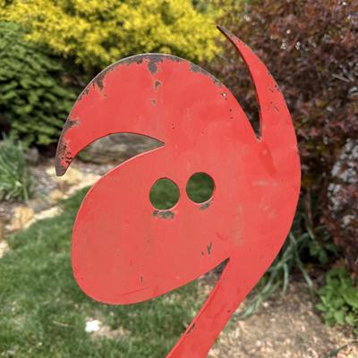 Funky Creature Yard Sculpture (G-HS)